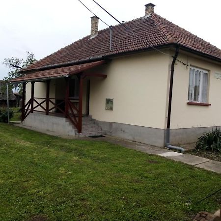 Oeregakac Vendeghaz Villa Tiszaladány Екстериор снимка